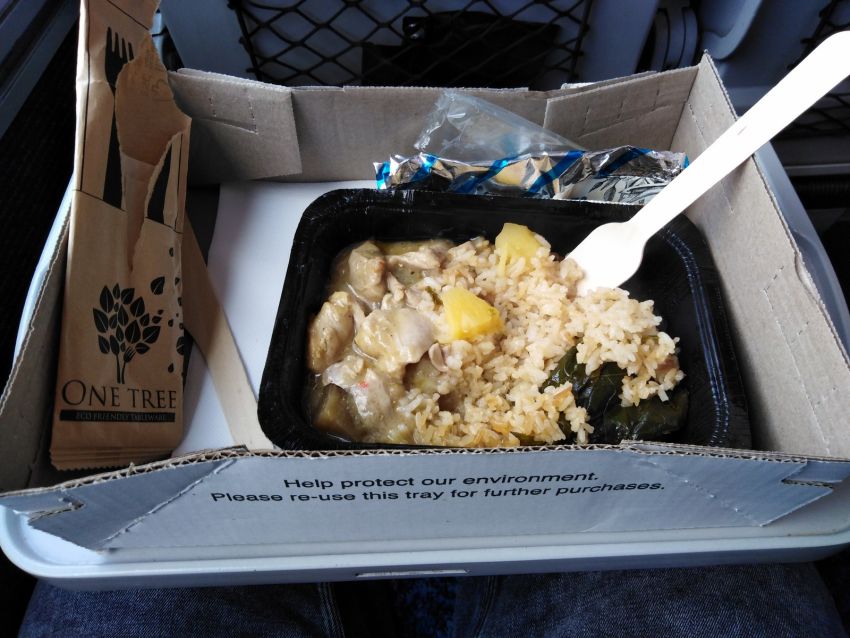 NSW Trainlink Thai green chicken curry hot meal NSW Trainlink Thai green chicken curry hot meal