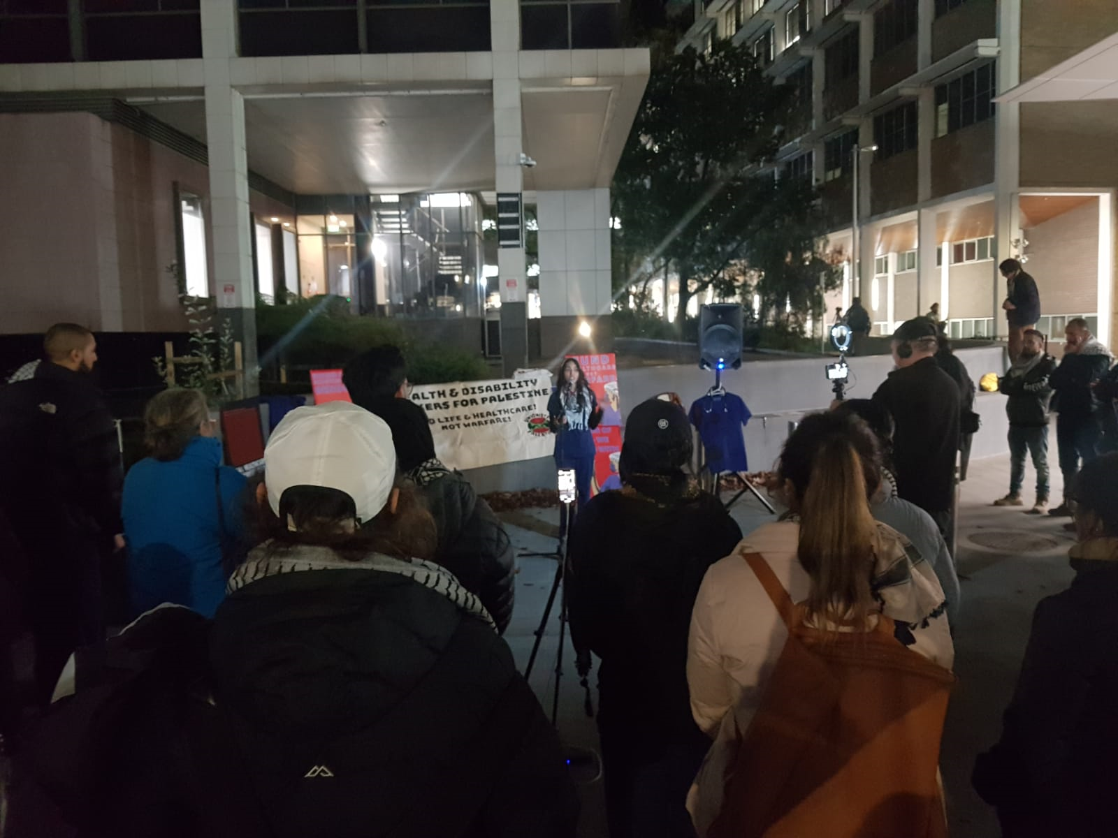 healthcare workers vigil in melbourne