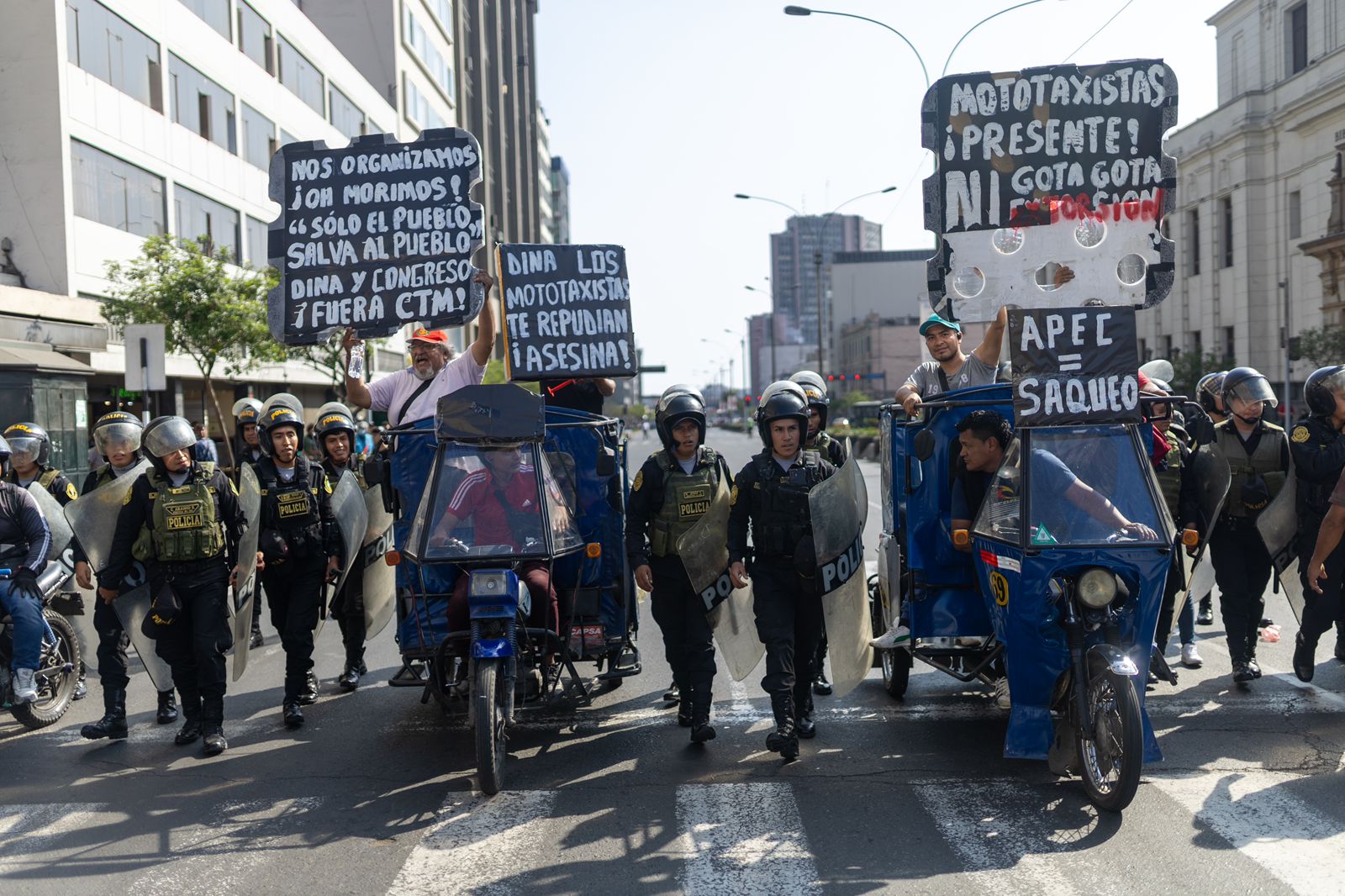 transport workers on strike