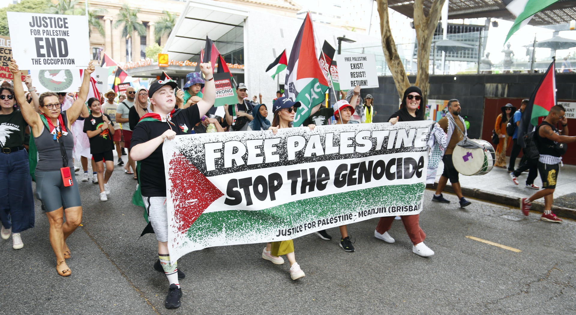 Free Palestine, stop genocide, Magan-djin/Brisbane, November 10