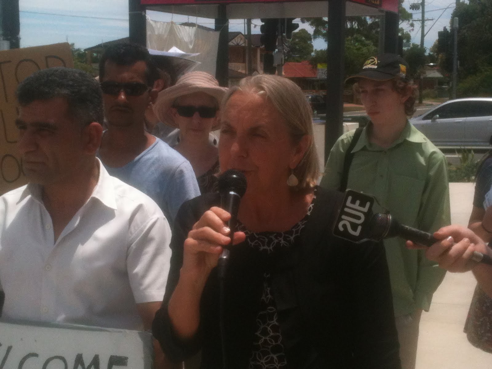 Refugee supporters rally outside Chris Bowen's office, Januray 10 2012.