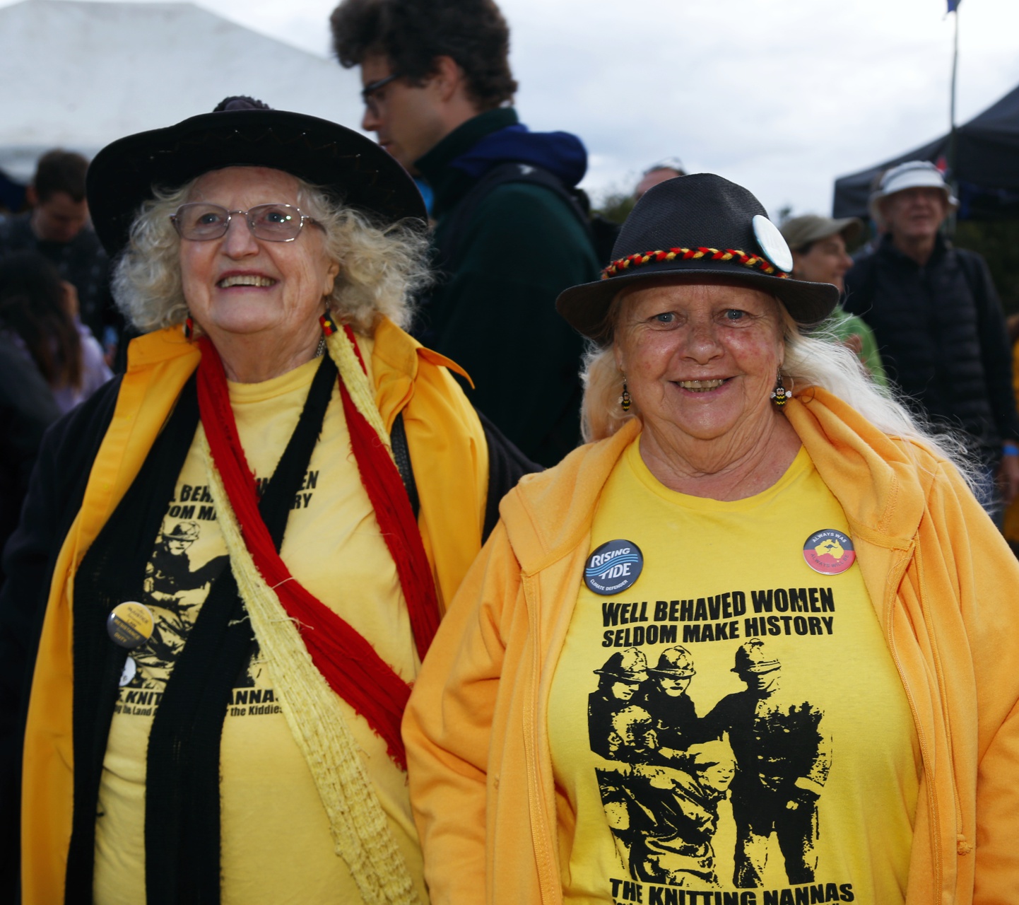 Knitting Nannas at the blockade