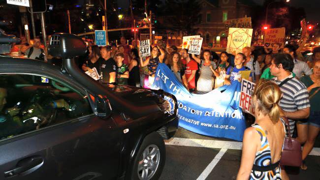 Blocking cars at Lady Cilento Brisbane 2016