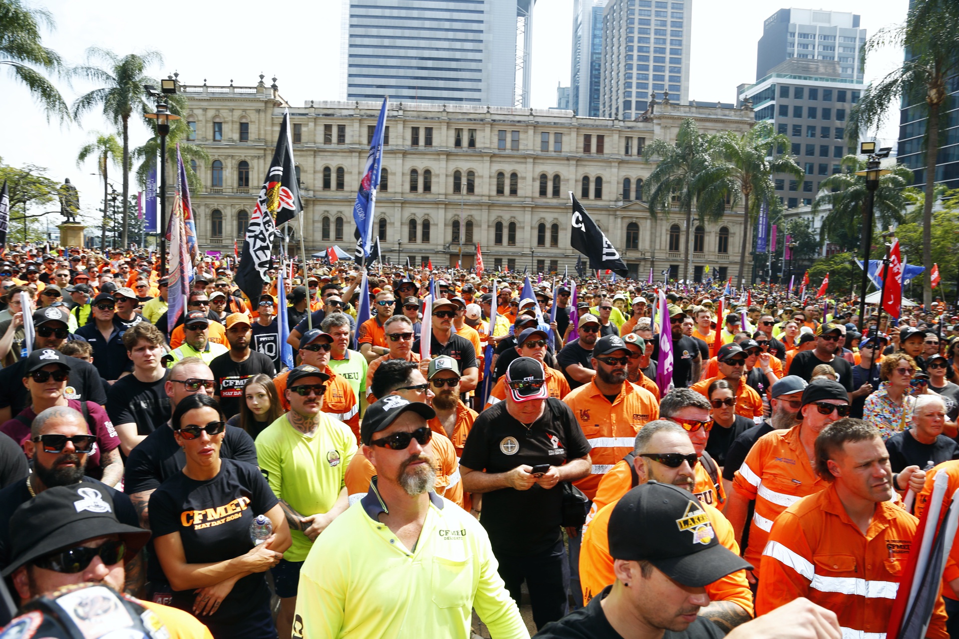 Thousands rallied in Magan-djin/Brisbane