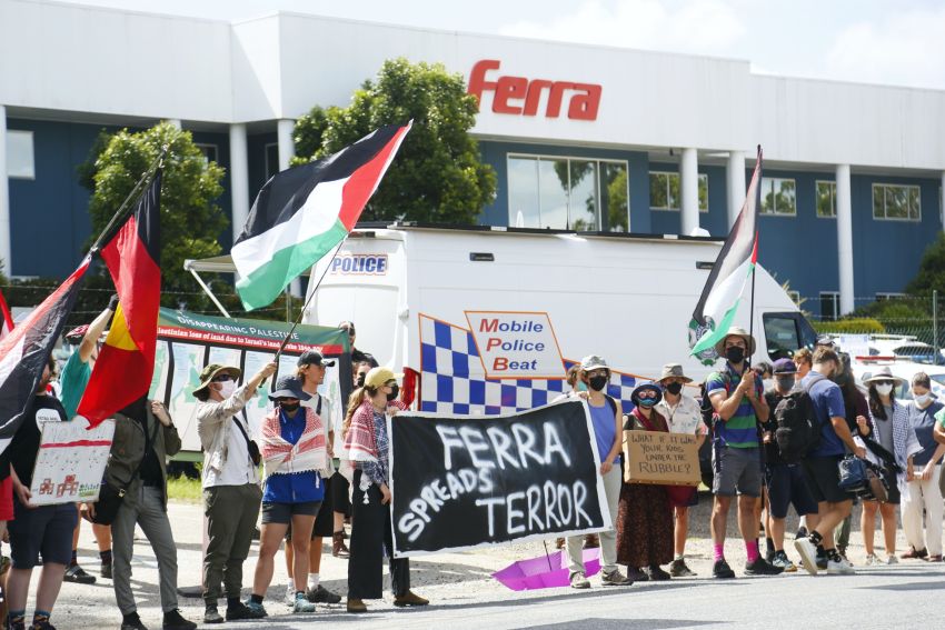 'Ferra spreads terror', January 24 picket at Ferra Engineering 'Ferra spreads terror', January 24 picket at Ferra Engineering