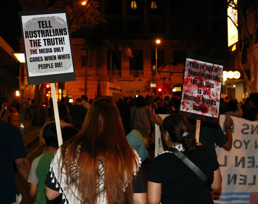 Media should tell the truth Media should tell the truth