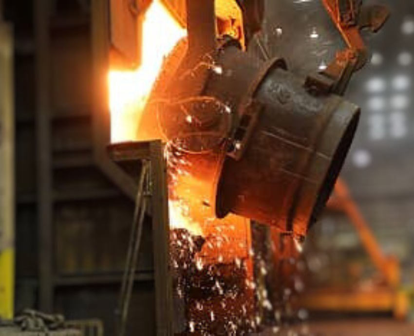 molten steel pouring