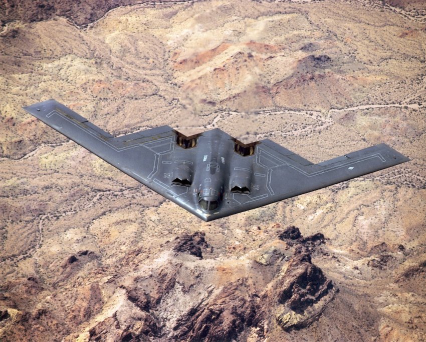 A US B-2 stealth bomber