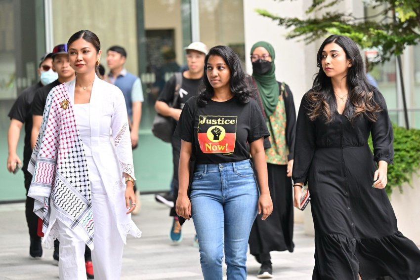 three women walking