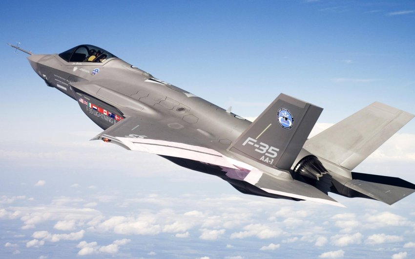 F35 Lightning II Joint Strike Fighter