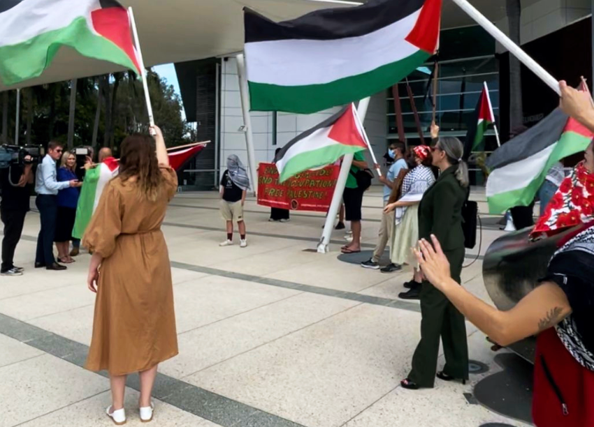 Protesting at the Gold Coast Council