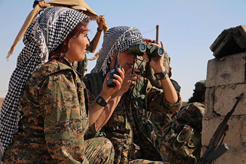 YPJ fighters defending Kobanê, June 26, 2015.