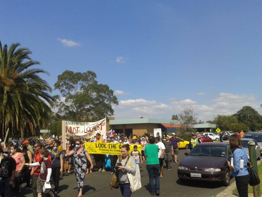 Residents protest for action on the Morwell mine fire.