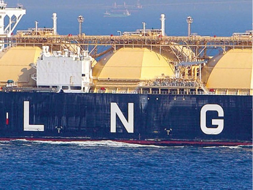 LNG tanker.