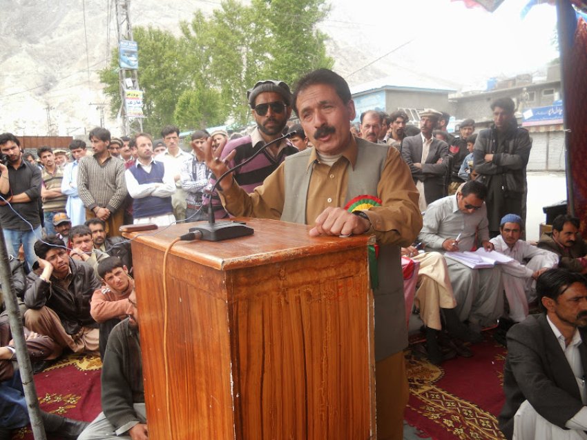 Safdar Ali, a senior leader of the Balawaristan National Front (BNF) addressing the crowd in Gilgit on April 15 at the start of the sit-in strike.