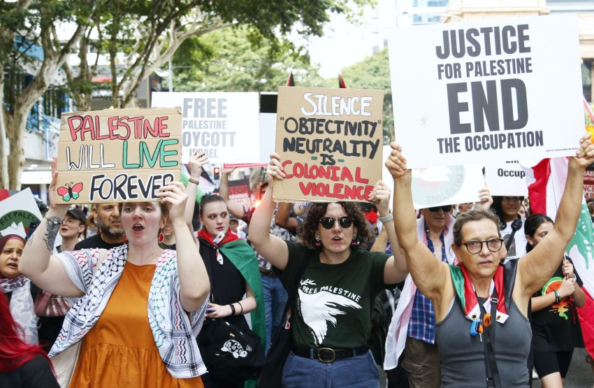 Marching to end genocide in Gaza, Magan-djin/Brisbane, November 10