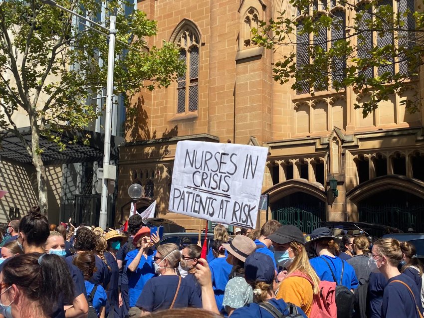 Photos: Nurses And Midwives Strike Outside NSW Parliament | Green Left