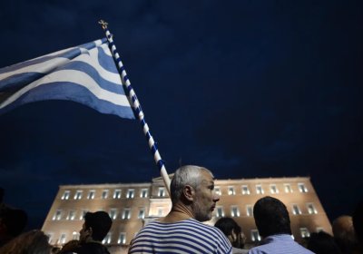 Protesters in front of the Greek Parliament, Athens November 7, 2016.