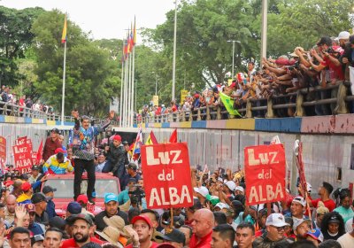 election rally in Caracas