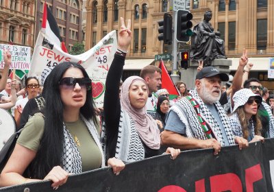 Marching against Israel's violations of the ceasefire agreement, Gadigal Country/Sydney, March 2