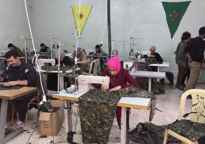 Members of a sewing cooperative in Rojava. Photo: Janet Biehl/Wikipedia.