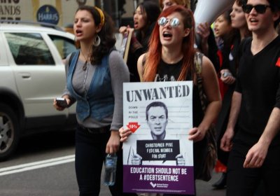 Students protest fee deregulation in Sydney on August 20.