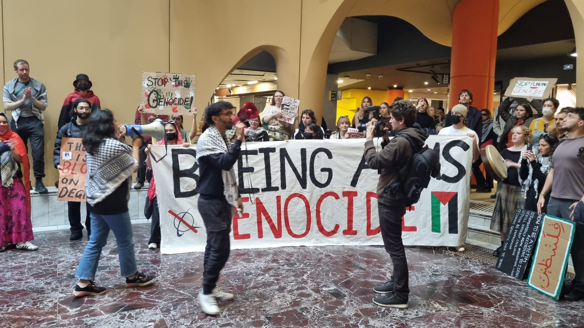 Students protest at Uni melb