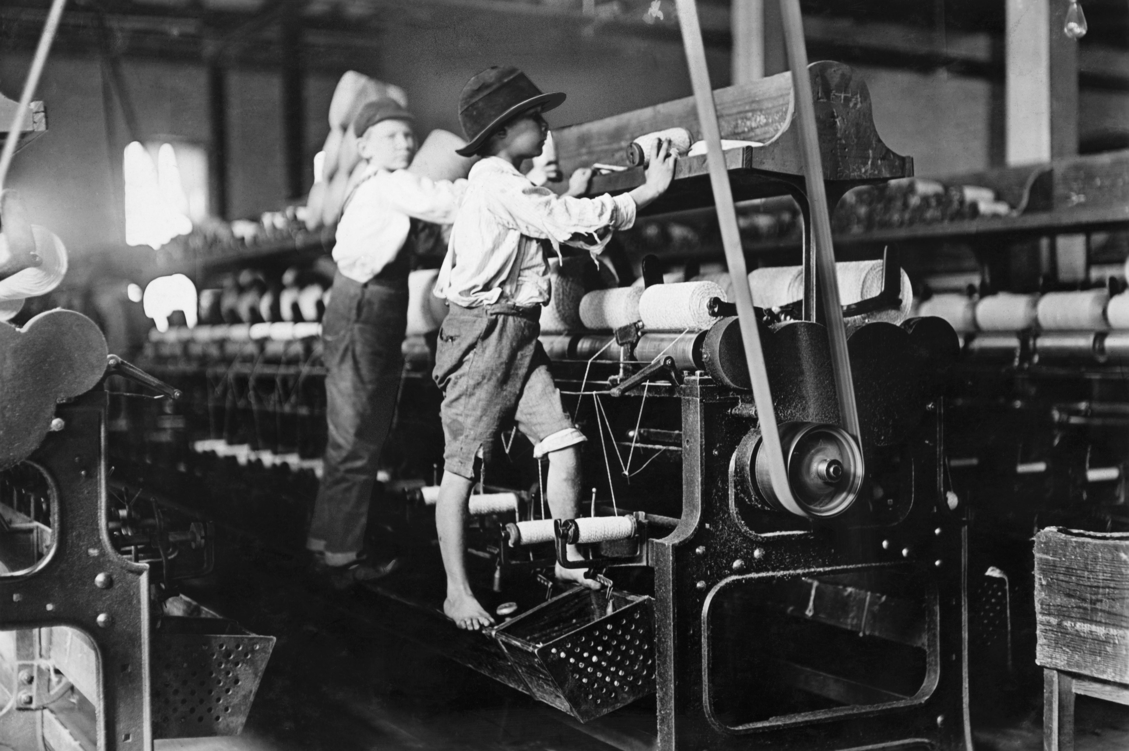 child-labour-shorthand-social